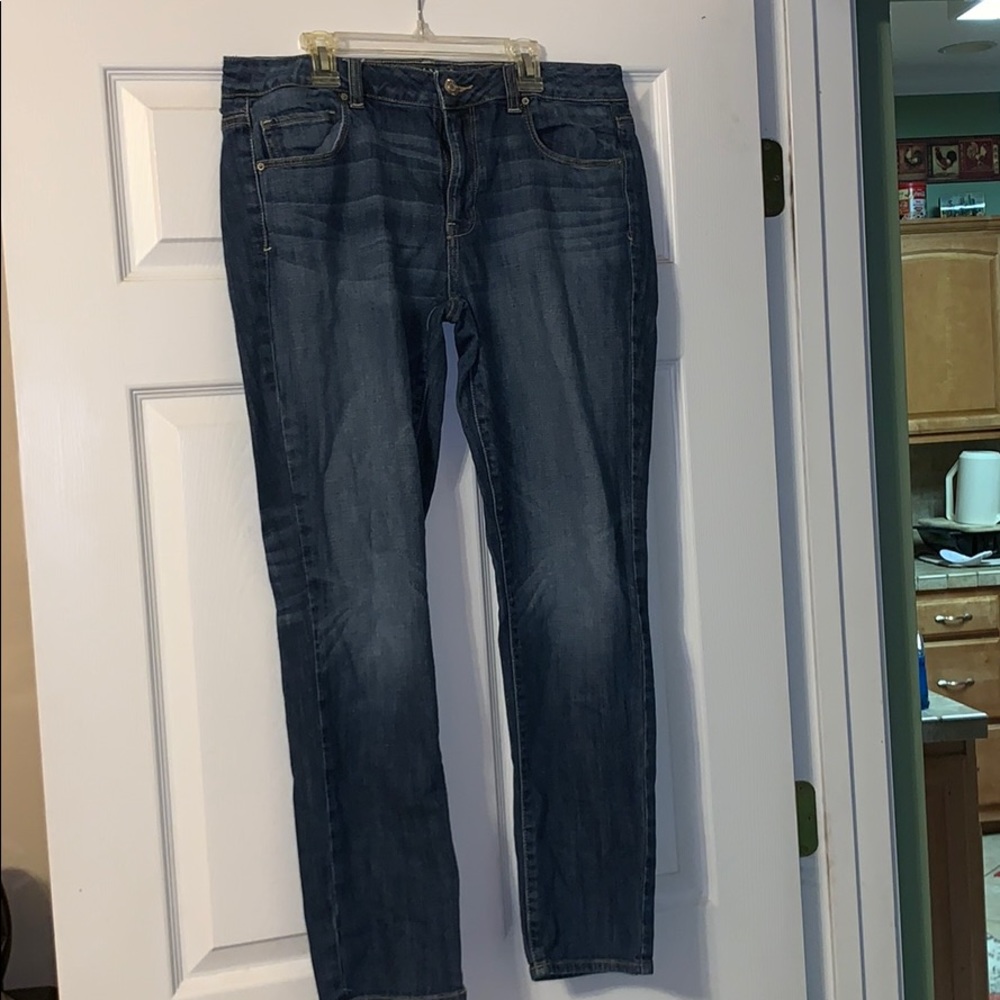 American Eagle skinny jeans